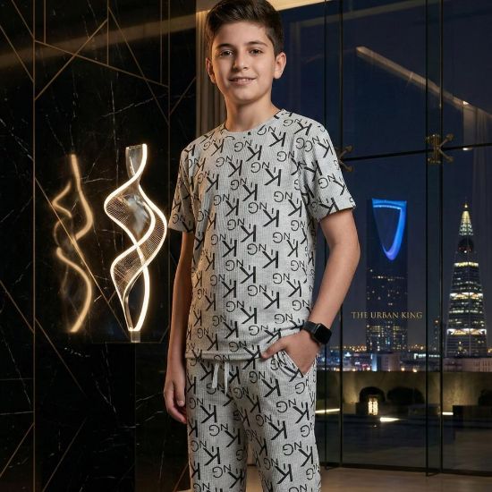 صورة طقم "ميكي كلاسيك" للأولاد