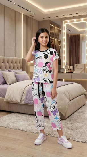 صورة طقم "تويتي" الصيفي للأولاد - تشكيلة لوني تونز