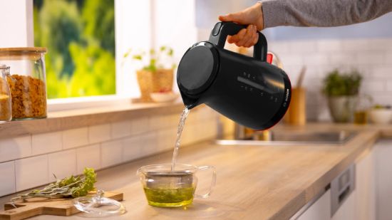صورة غلاية كهربائية سيريز MyMoment Infuse بسعة 1.7 لتر