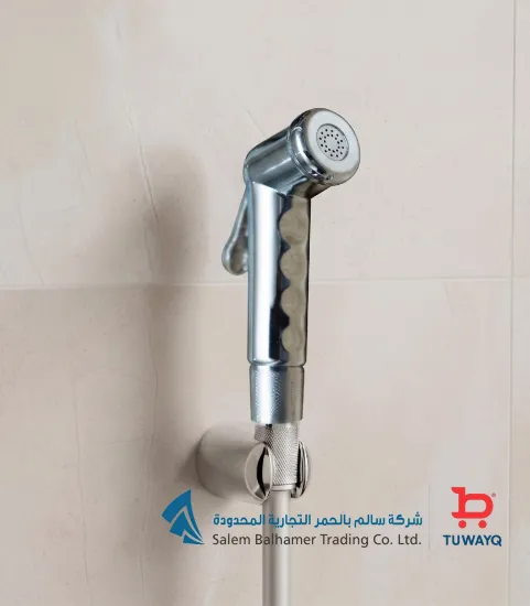 صورة شطاف رأس كروم مع الهوز ماجور