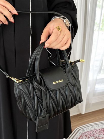 صورة حقيبة Miu Miu  لون اسود 